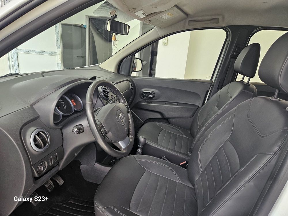 Dacia Lodgy Stepway 2015-Grand Space 7 Locuri-Gps Navi-Cash & Leasing