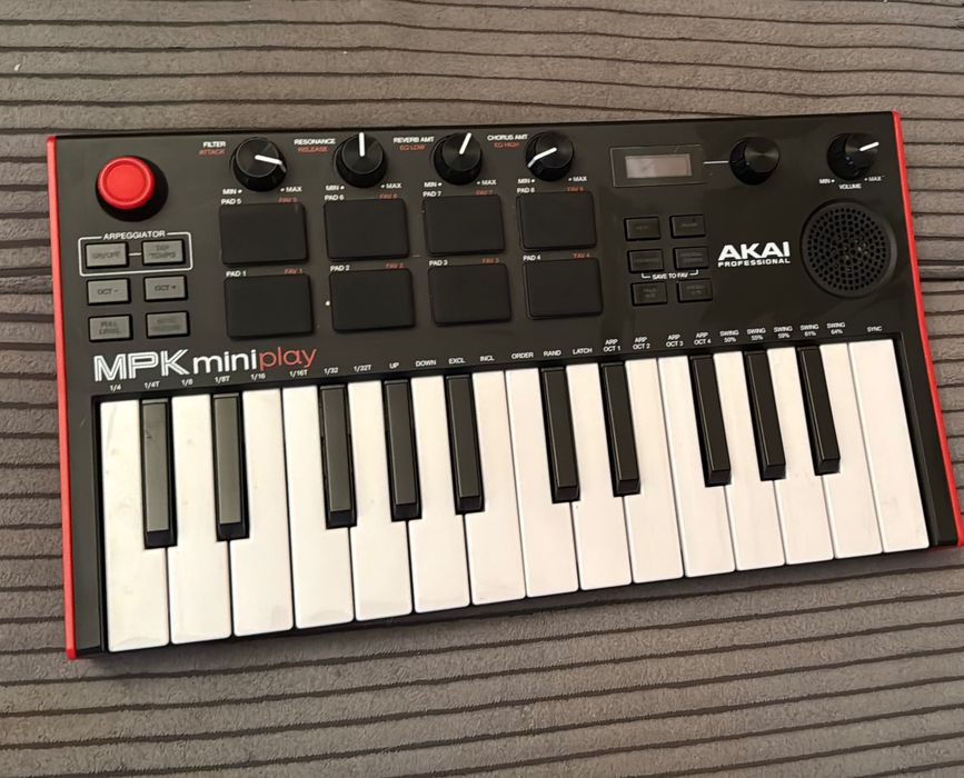 СРОЧНО! ТОРГ! Набор музыкальных инструментов Korg / Akai