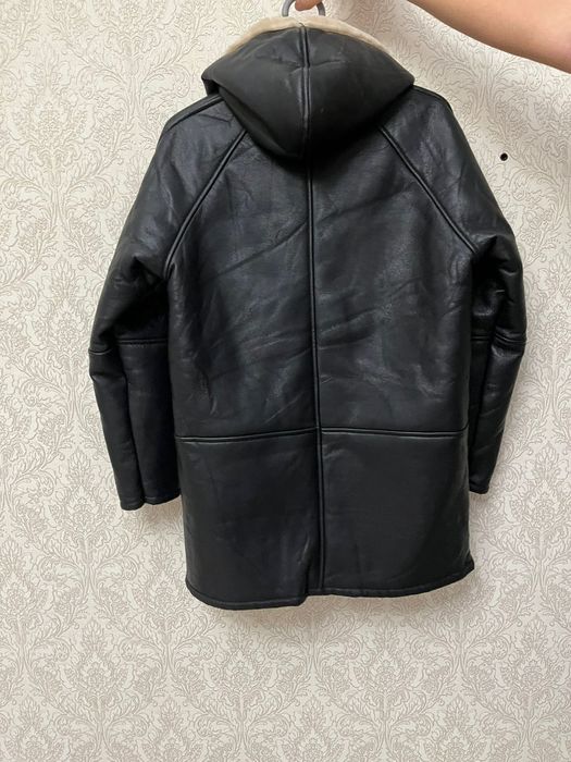 Продается короткая дубленка