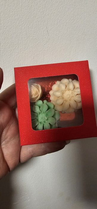 Bebelusi și mărturi din sapun natural și ceara