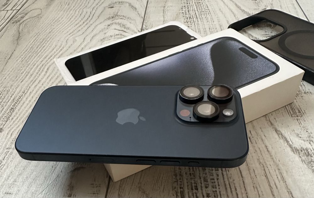 КАТО НОВ Iphone 15 Pro 128GB Blue ПОДАРЪЦИ