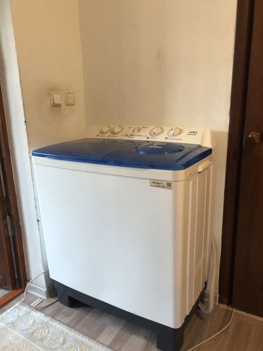 Стирали Машина полу автомат