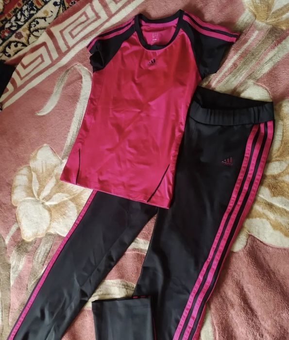 Костюм Adidas в шикарном цвете