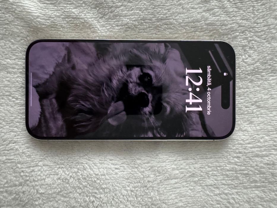 iPhone 15 Pro Natural Titanium cu garanție si asigurare!