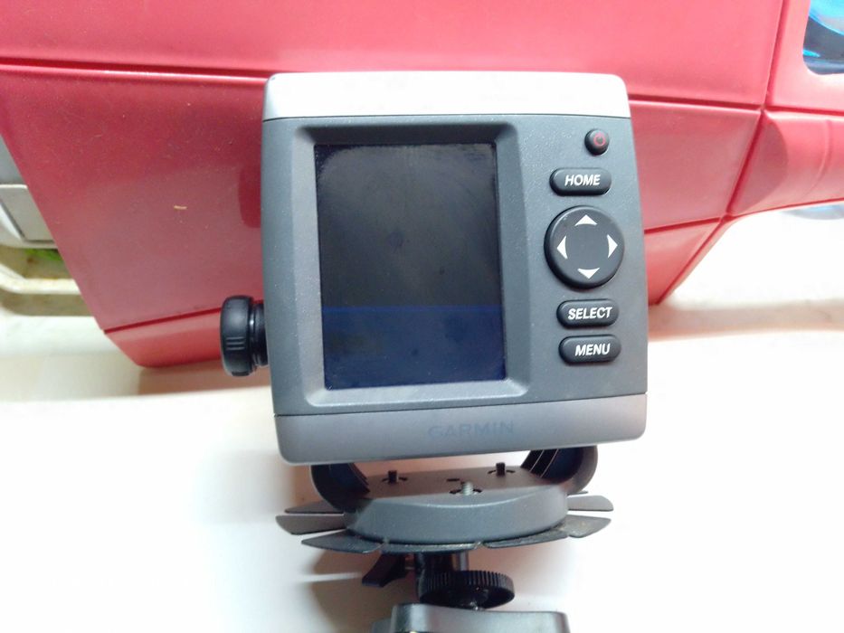 Сонар- Garmin Fishfinder 300c