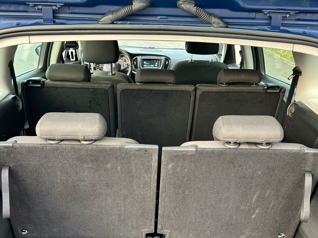 Vand zafira automat 7 locuri cu gaz