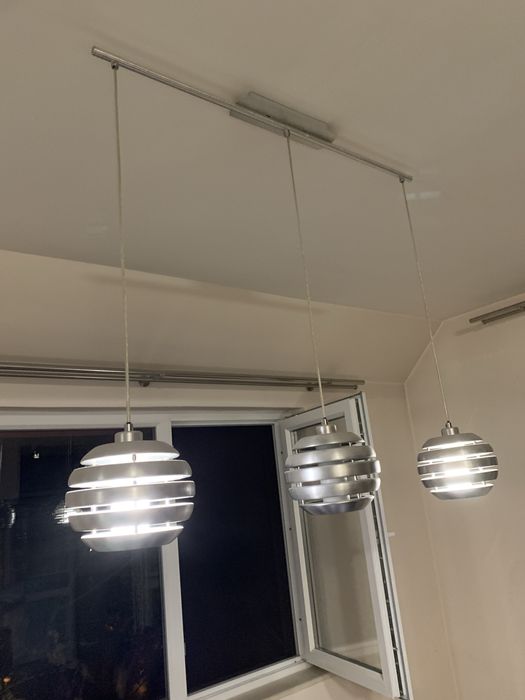 Висящи лампи за всекидневна