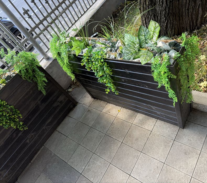 Jardiniere echipate