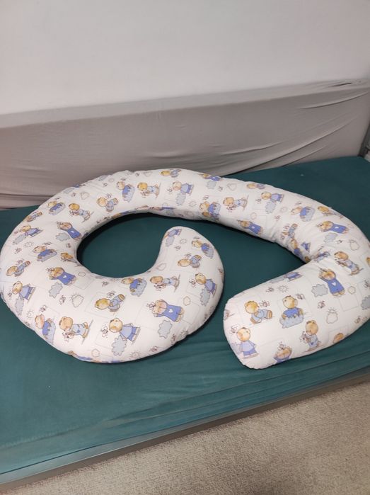 Vând / schimb perina (mare ) de gravidă și alăptat