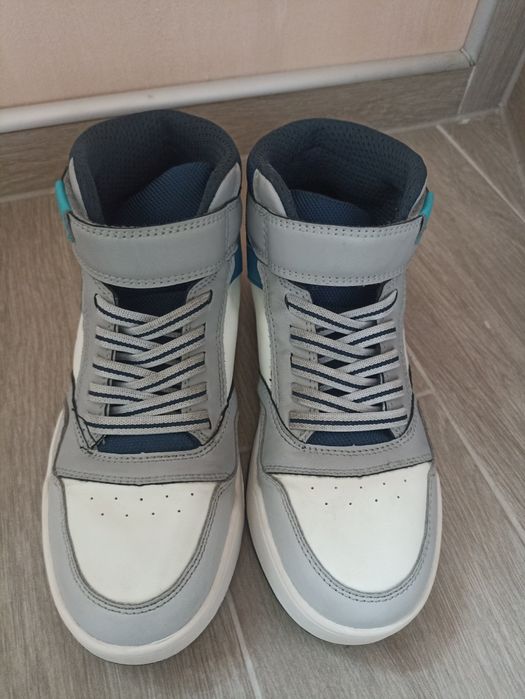 Детски боти Geox