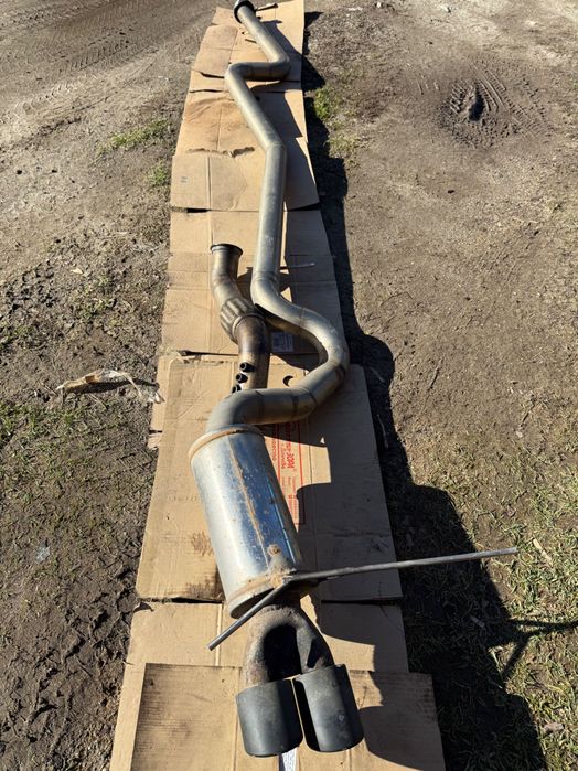 Продавам генерация за е90 231 кс на ф76 с даунпайп на ф76 неръждавейка