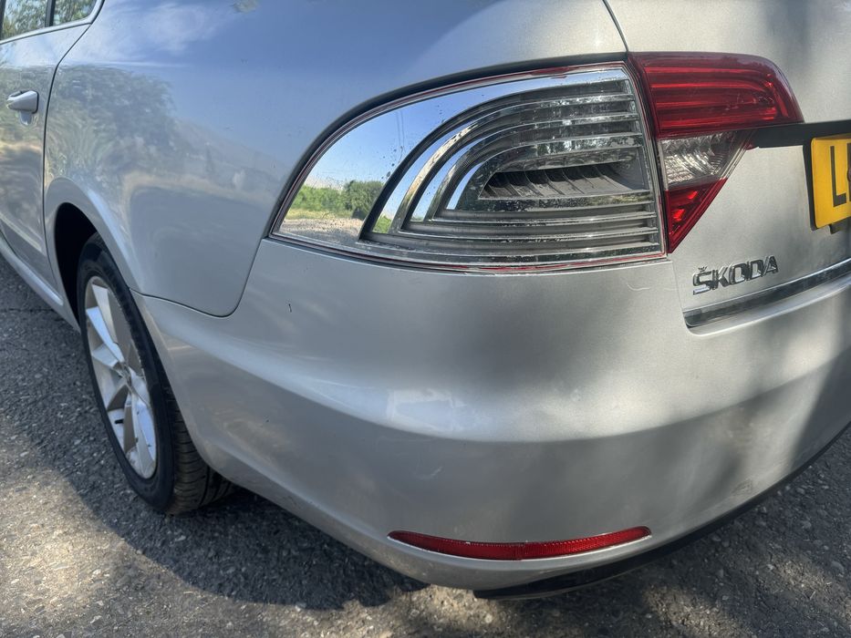 Bara spate skoda superb 2 facelift hatchback