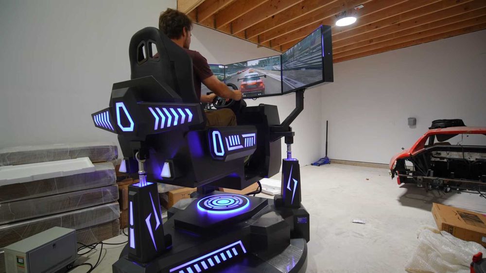 Вътрешен 3-екранен 6-DOF 9D състезателен автомобилен симулатор