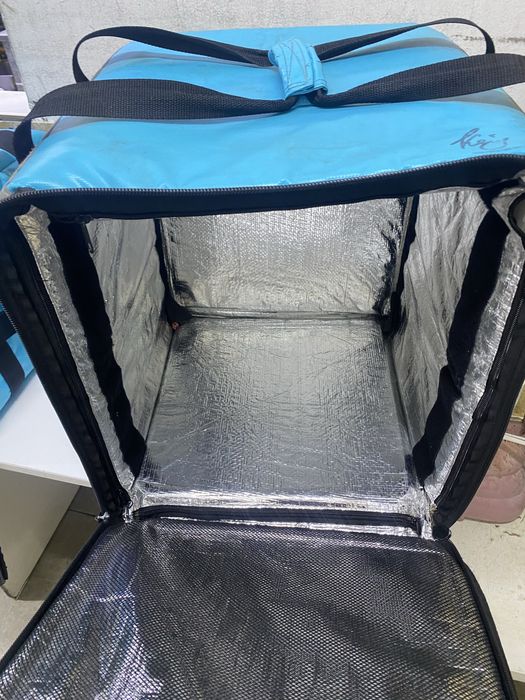 Термо сумка прадаетса