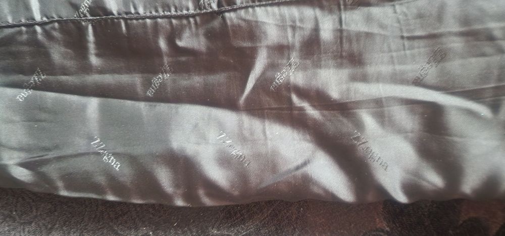 Мъжко вълнено сако Zegna   
Мъжко вълнено сако Zeg