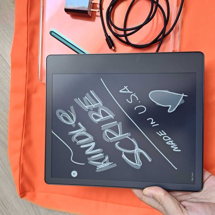 Электронная книга Kindle Scribe 10.2 32GB + Premium Pen + Чехол +Зрдка