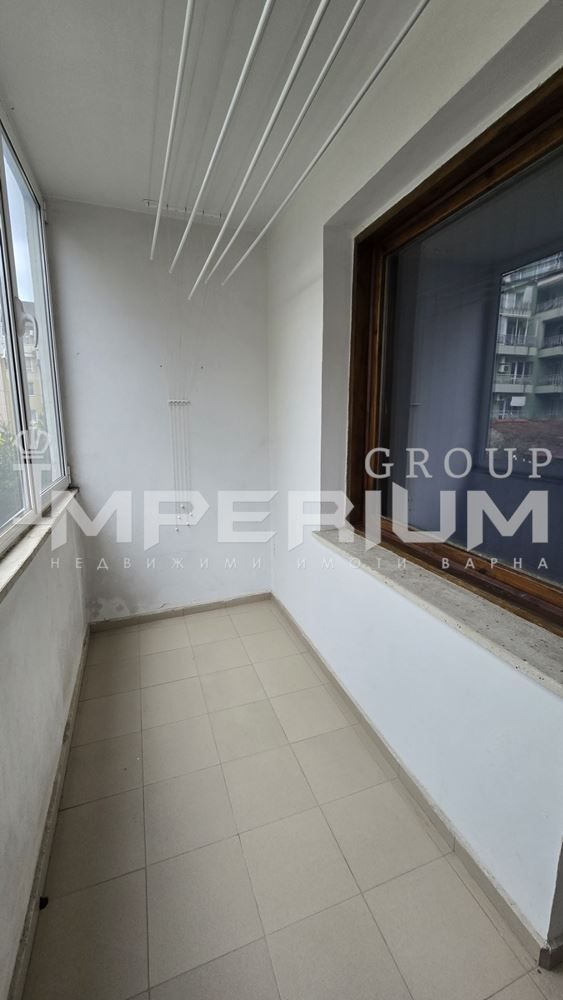 Продава се Двустаен апартамент в Варна, Левски - 93 кв.м за 1774 €/кв.м - Снимка #8