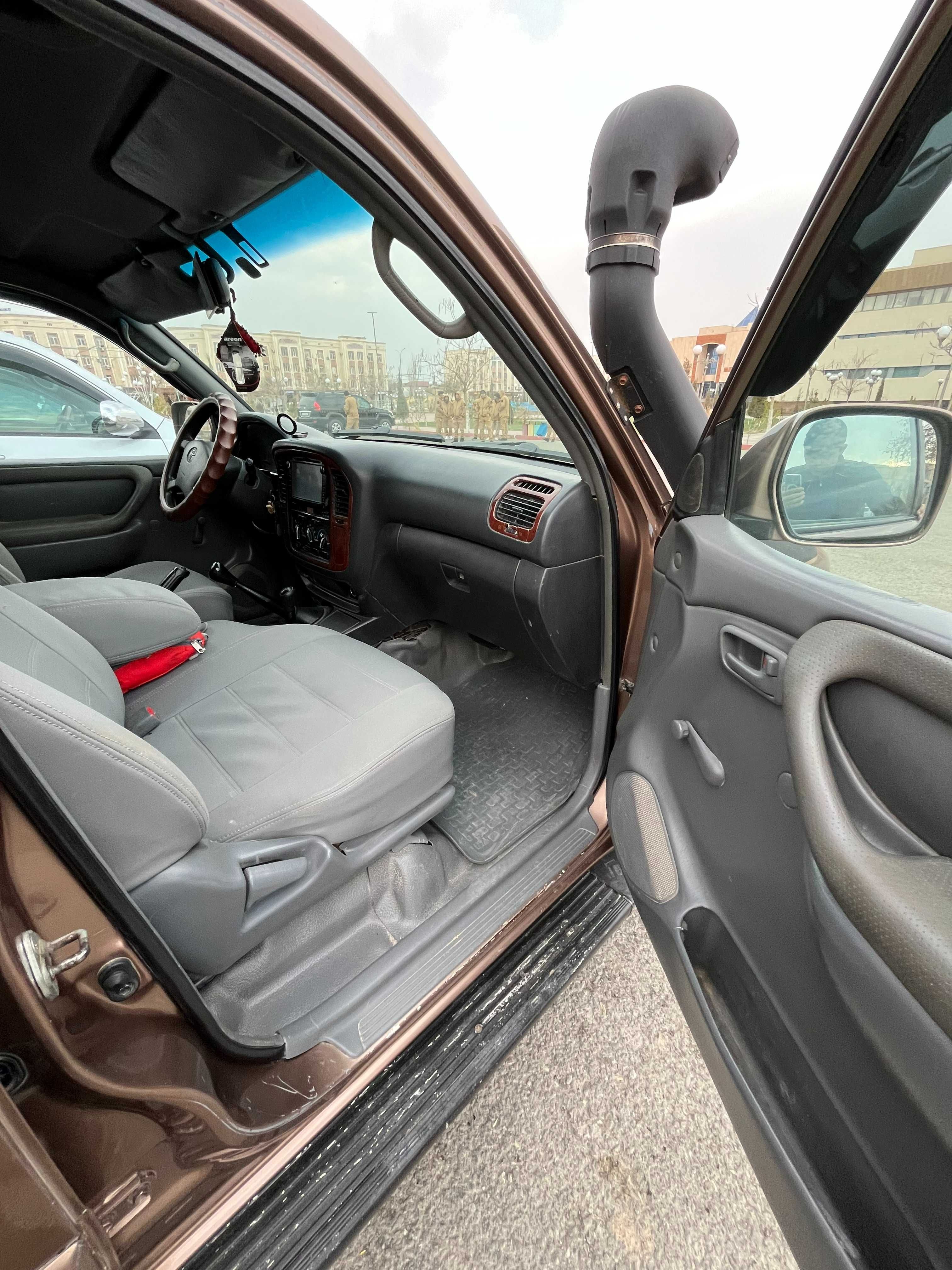 Продается Toyota Land Cruiser 105