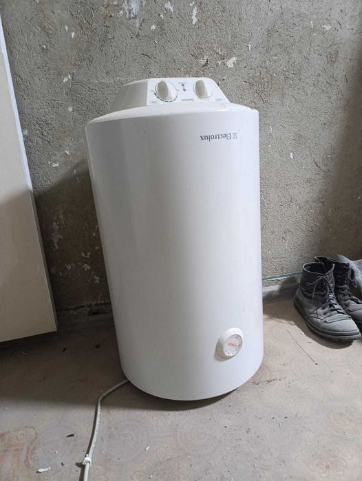 Продам Водонагреватель 50 литров
