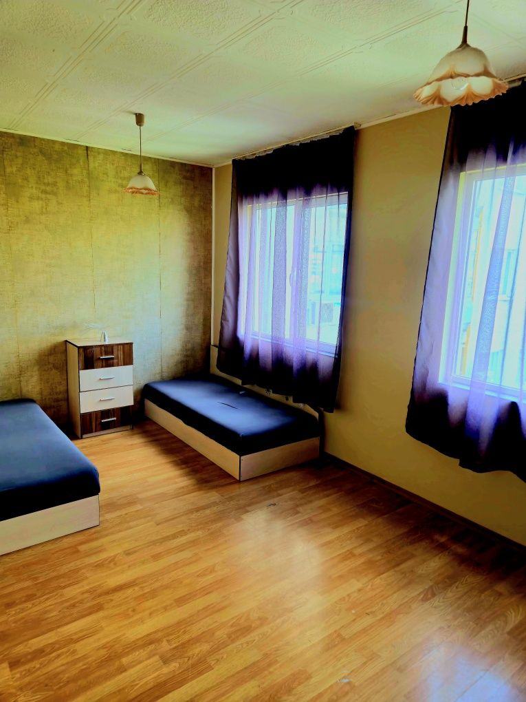 Продава се Тристаен апартамент в Пловдив, Каменица 1 - 92 кв.м за 1490 €/кв.м - Снимка #7