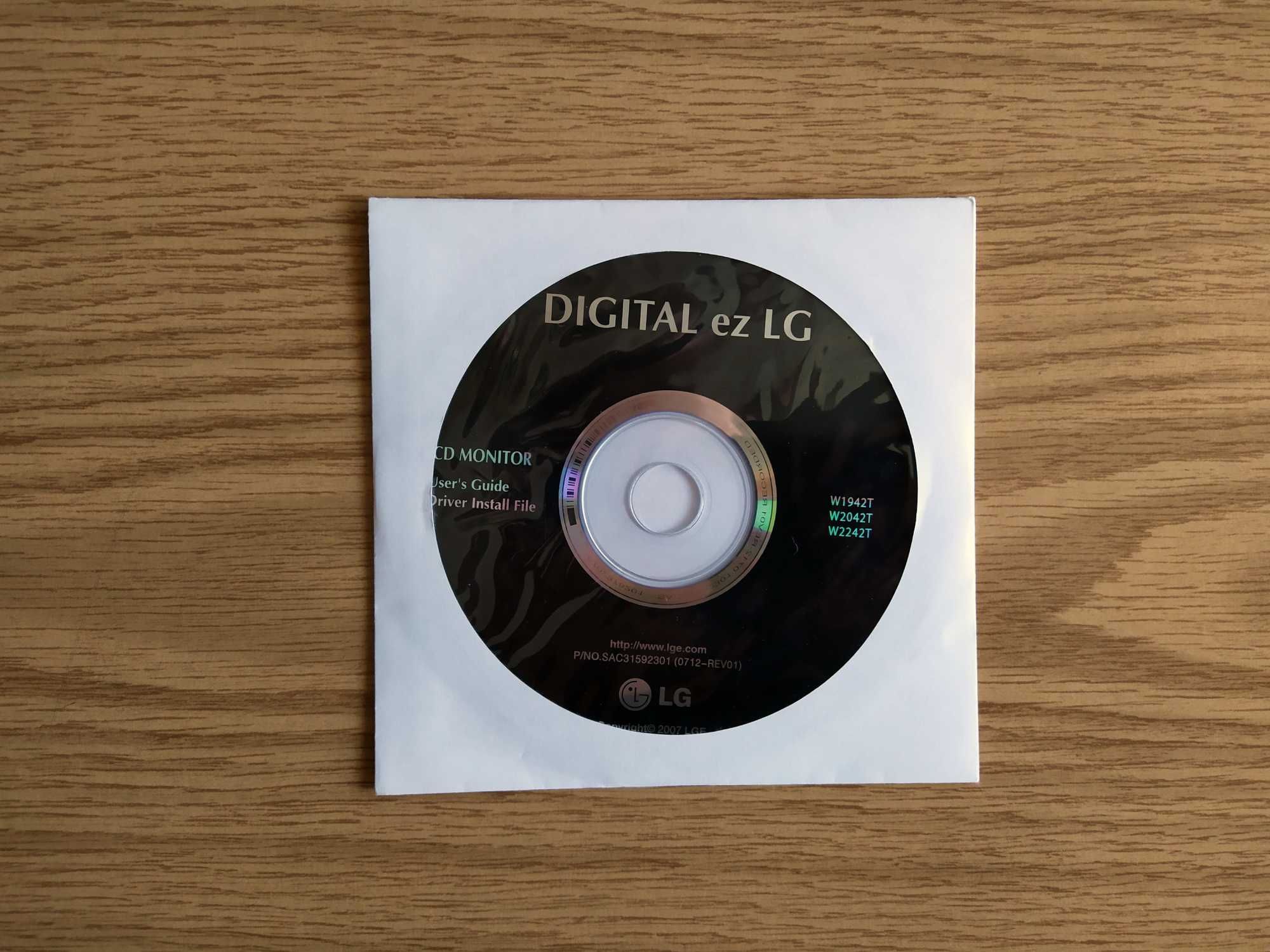 Монитор LG FLATRON W2242T - SF