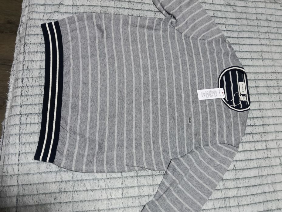 Lacoste bluza pulover L- XL