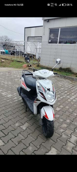 Scutere 50 cmc 4 timpi