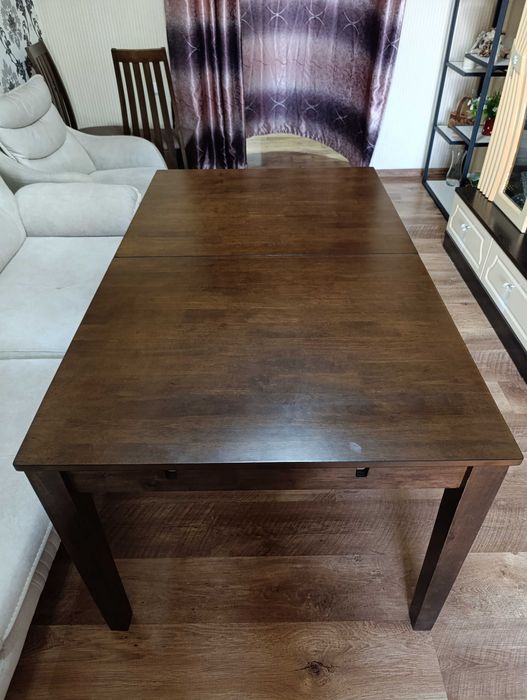 Стол обеденный и 8 стульев. Натуральное дерево