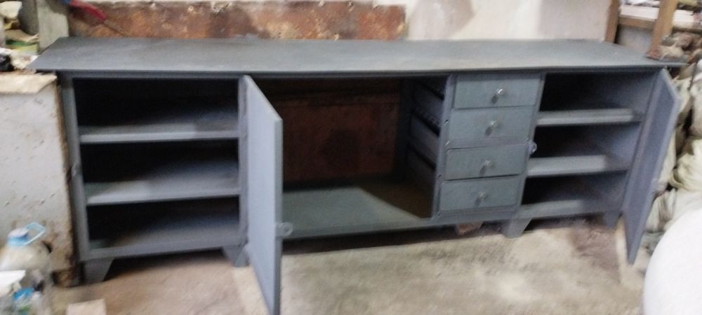 Продам верстак рабочий