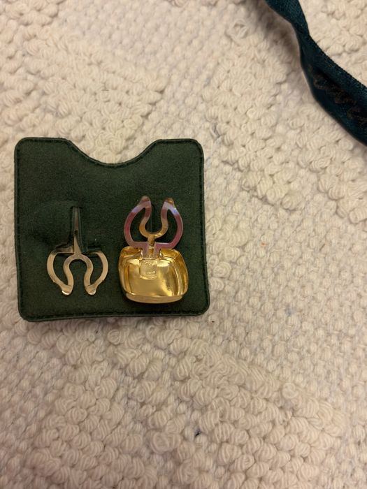 Butoni din aur de 18k