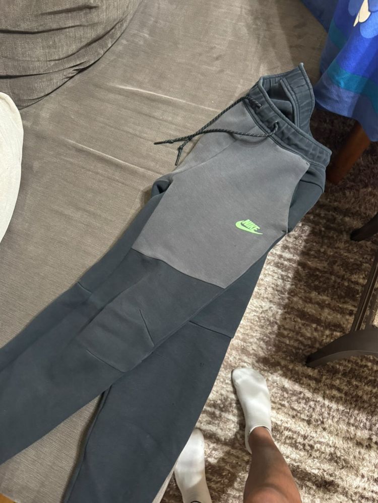 Nike tech fleece