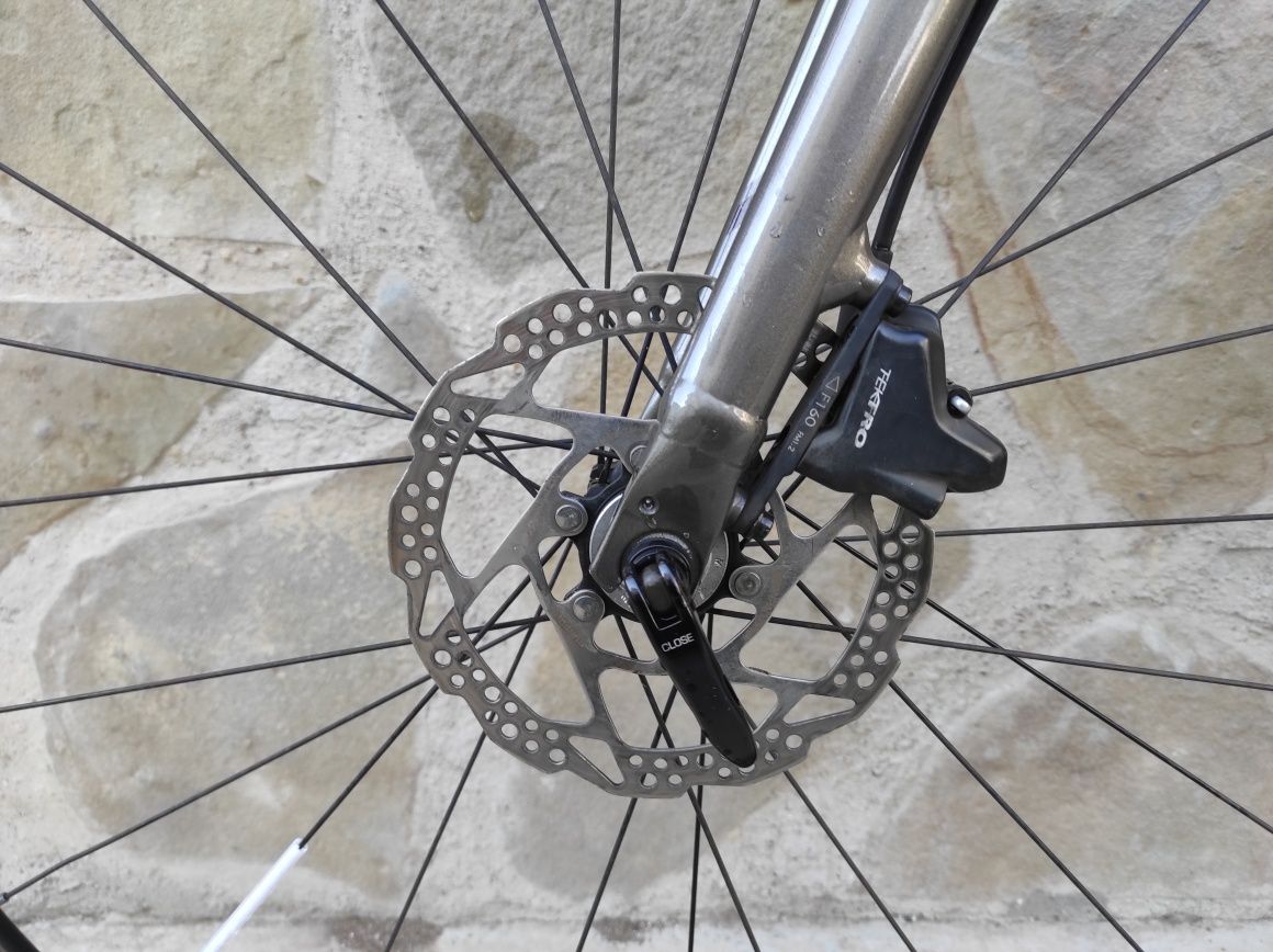 Велосипед Giant Escape 28" 2022