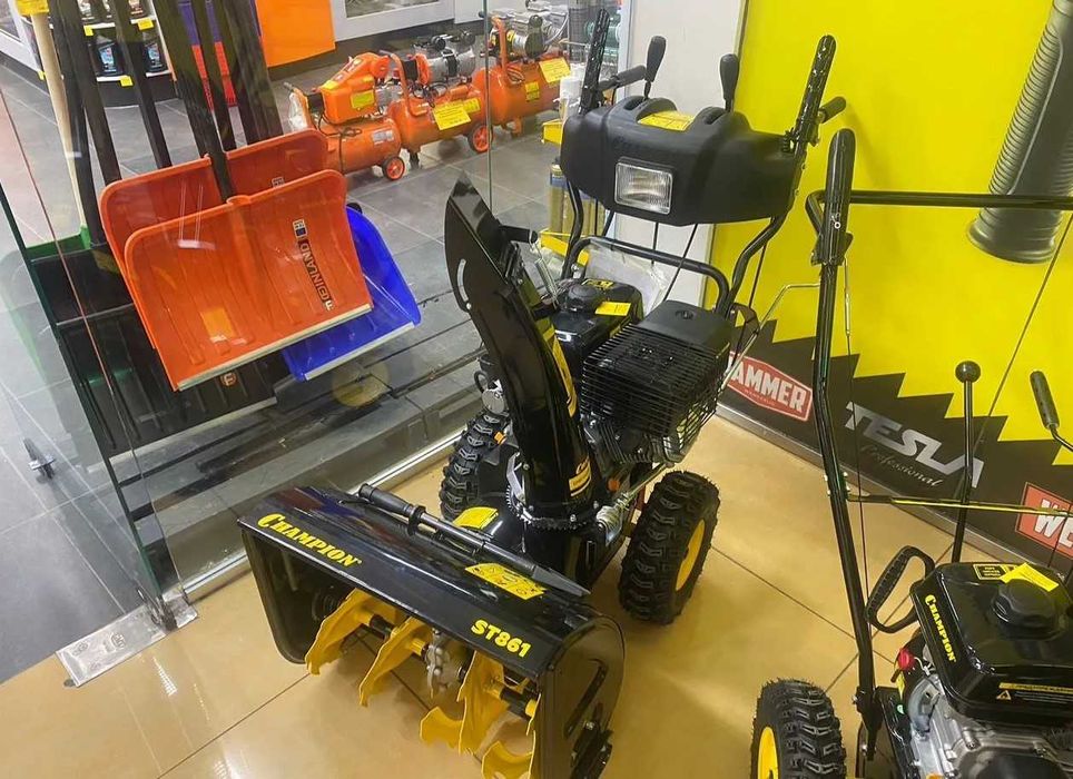 Снегоуборщик Champion ST861