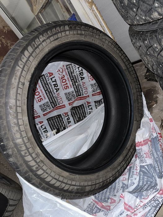 Резина летняя Bridgestone Alenza 001 235/50 R20 Runflat