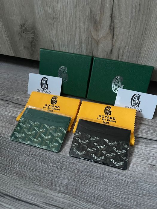 Vând Portofel goyard