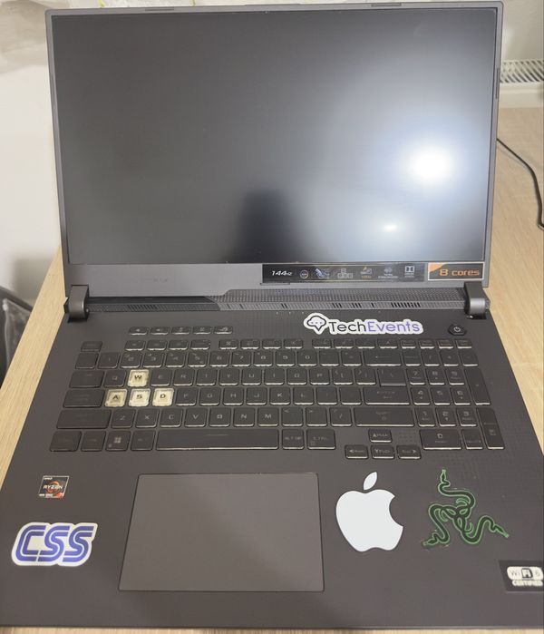 Laptop Gaming Asus ROG Strix G731IE- Ryzen 7/ RTX 3050Ti/ SSD 500GB