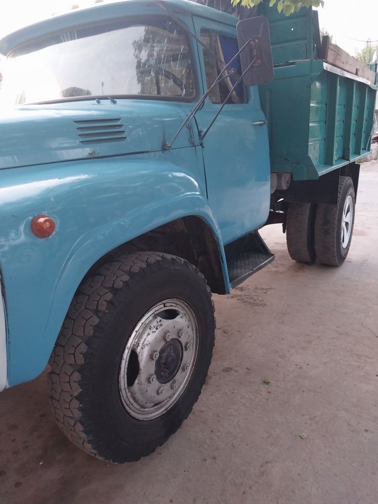 Sotiladi zil 130