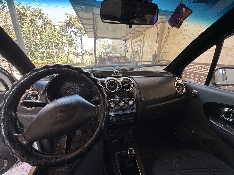 Matiz 2 holati yahshi hadavoylari qilingan yili 2003 yil