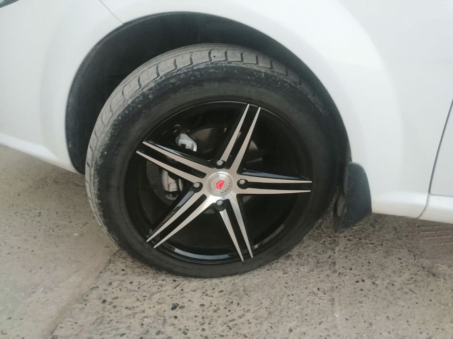 Vossen R16 diska sotiladi