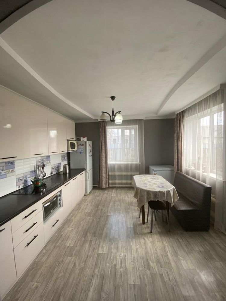 Продам частный дом в г.Щучинск,возможен обмен на недвижимость в Астане