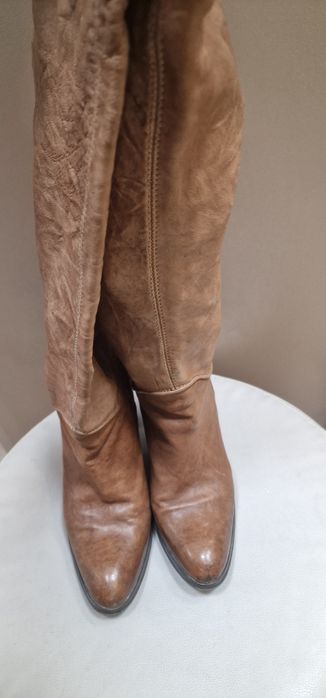 Ботуши Sisley – естествена кожа,35- 36 номер – 25 лв.