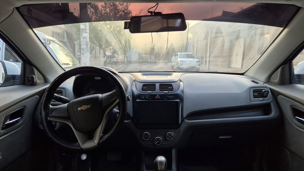 Cobalt 2024 yil aftomat 4 pazitsa 1 qoʻl xaydalgan oʻzimmi moshinam