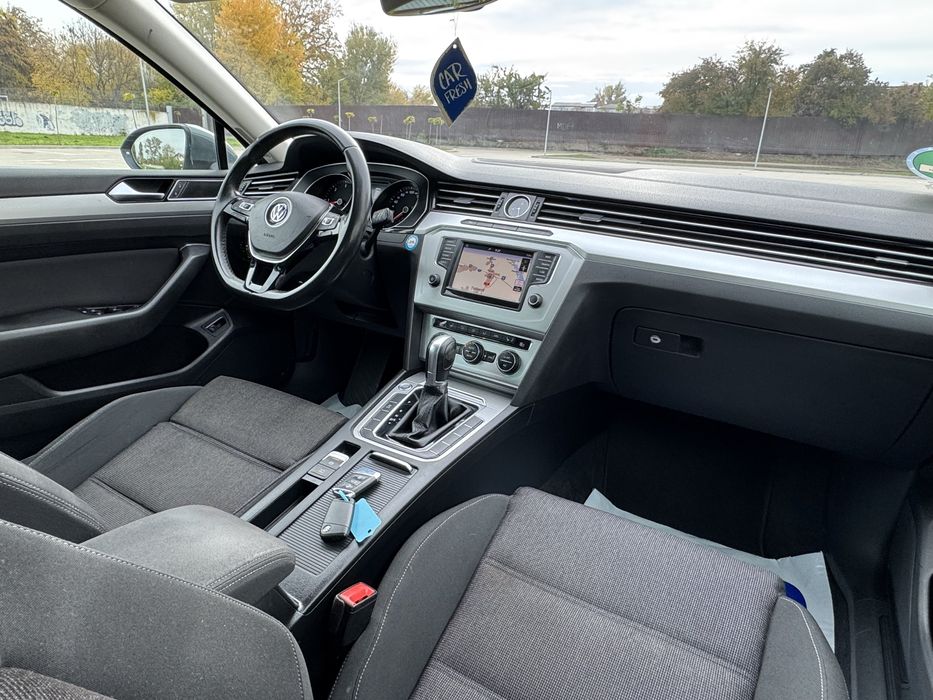 Volkswagen Passat B8 An2017 ~ NOU ADUS ~Full Led ~ Navigatie ~ Camera