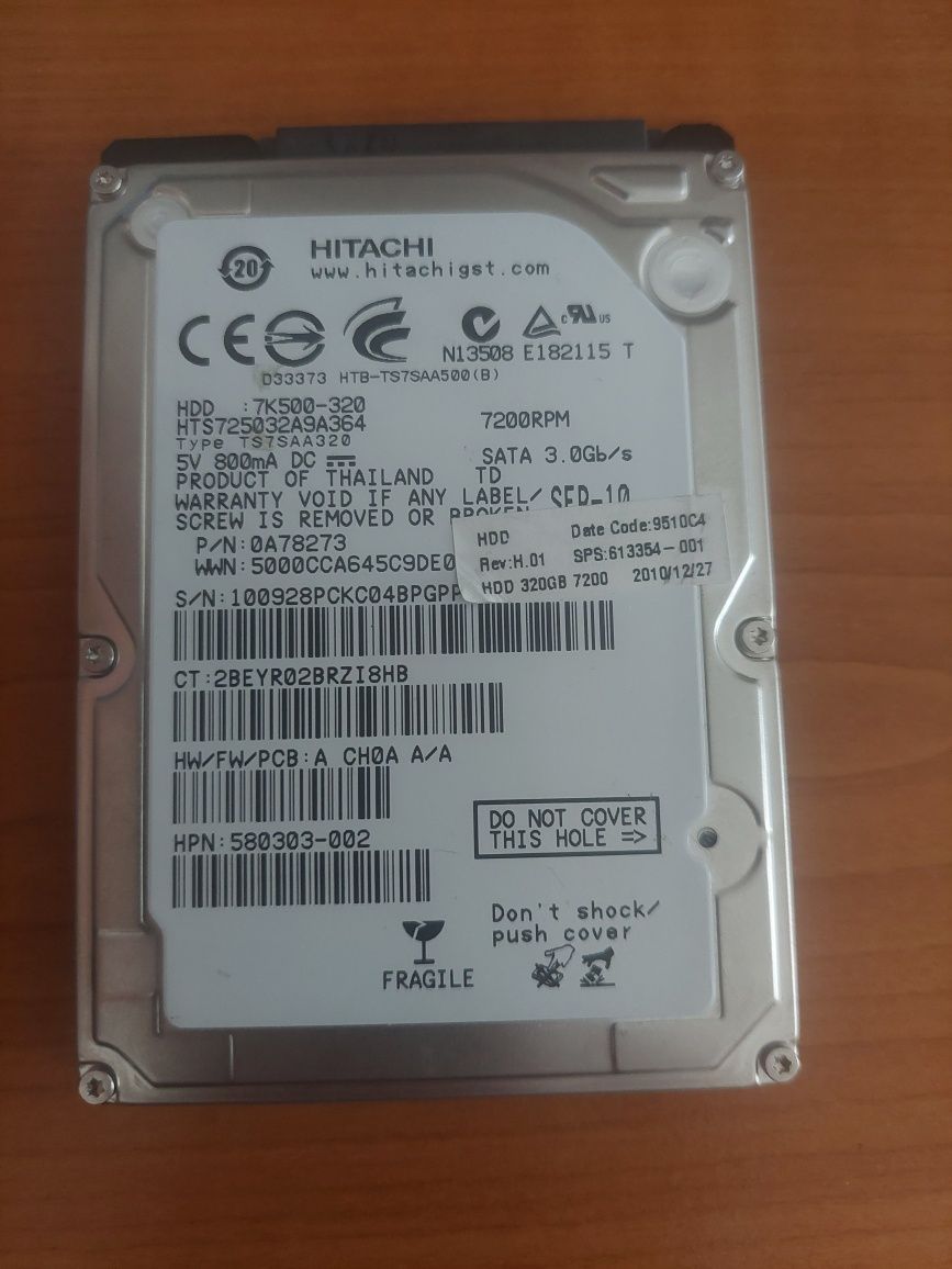 Хард диск Hitachi HDD 7K500 320 GB 2.5"