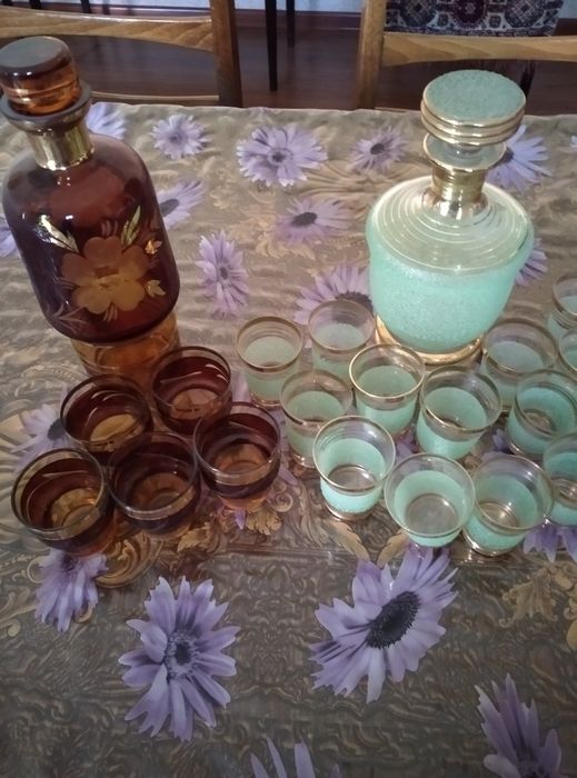 Графин с рюмками производства СССР