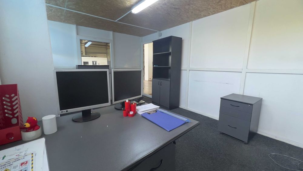 Inchiriez Hala Industriala