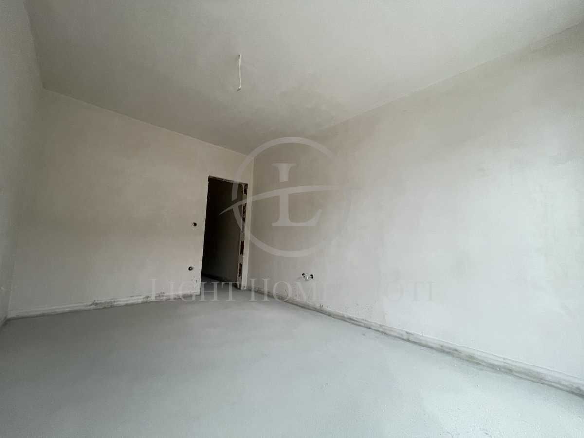 Продава се Двустаен апартамент в Пловдив, Гагарин - 76 кв.м за 1377 €/кв.м - Снимка #5