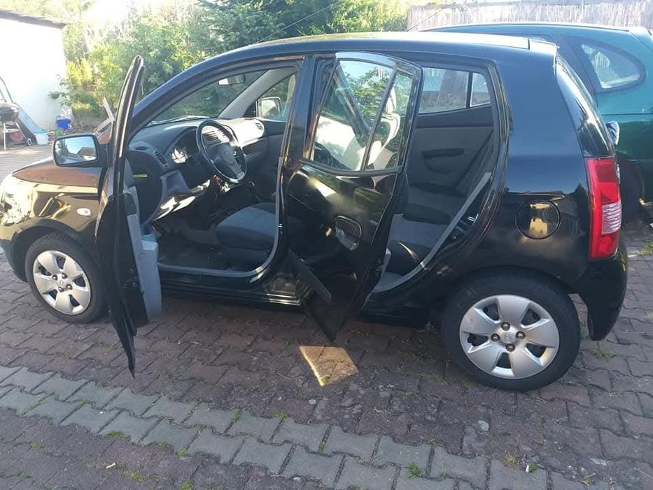 KIA Picanto model LX