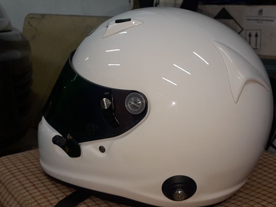 Каска ARAI за картинг