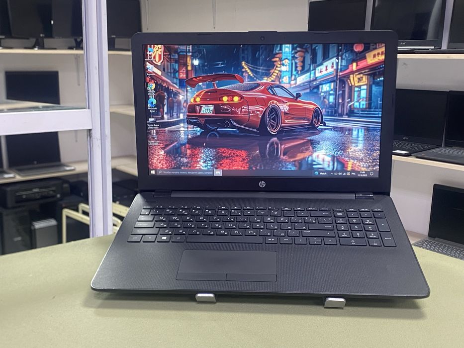 HP Core i3-6006U / 4GB / SSD 128GB. Быстрый для офиса и учебы.